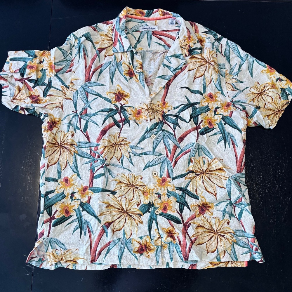 Tommy Bahama Men's Aloha Shirt Size XL